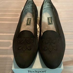 Rockport size 7.5 black suede flats